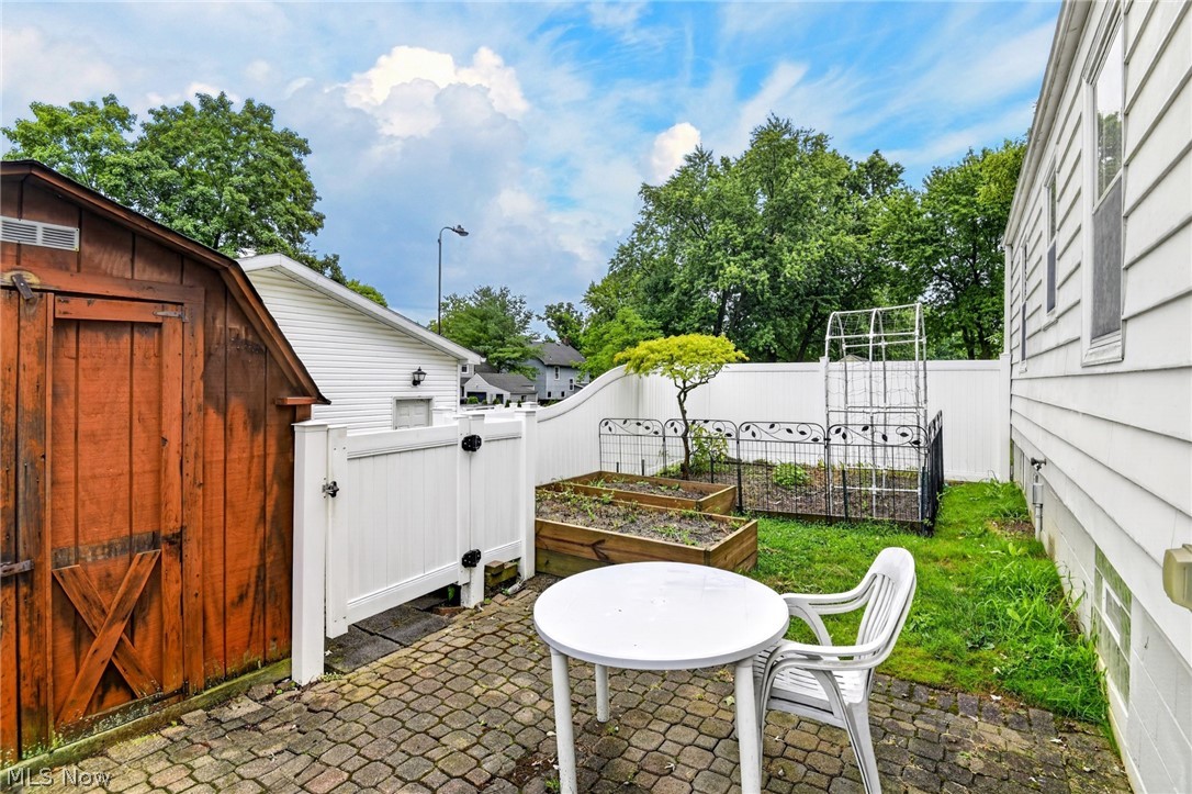 2196 Renwick Drive Poland OH 44514