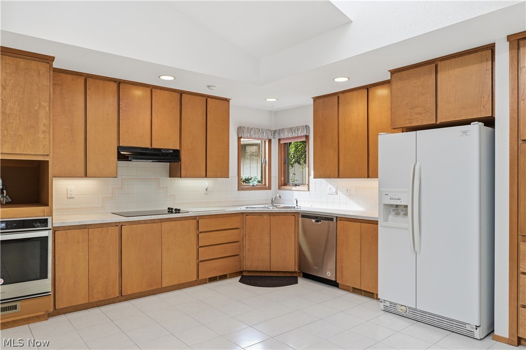 12302 Kronos Court Strongsville OH 44149