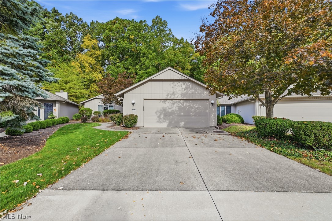 12302 Kronos Court Strongsville OH 44149