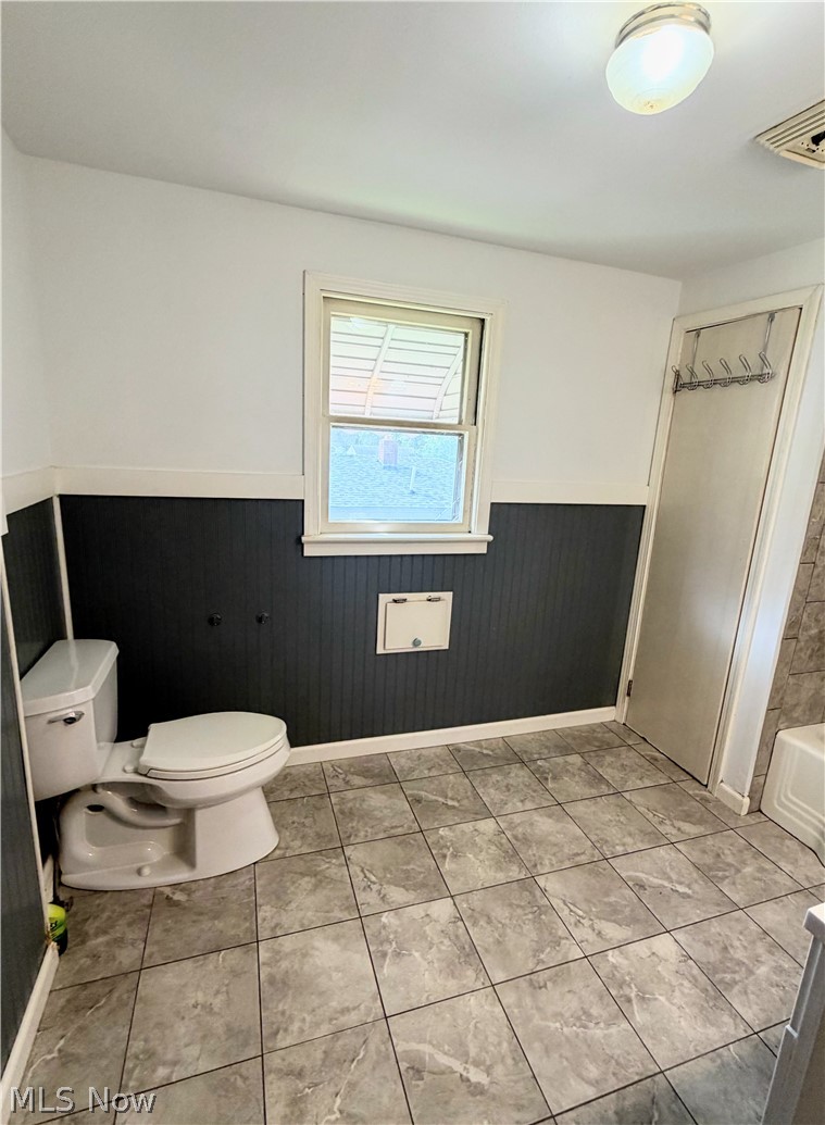 152 Fairdale Avenue Campbell OH 44405