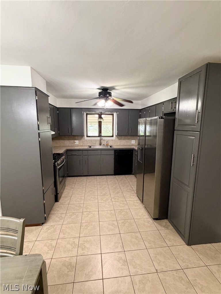152 Fairdale Avenue Campbell OH 44405