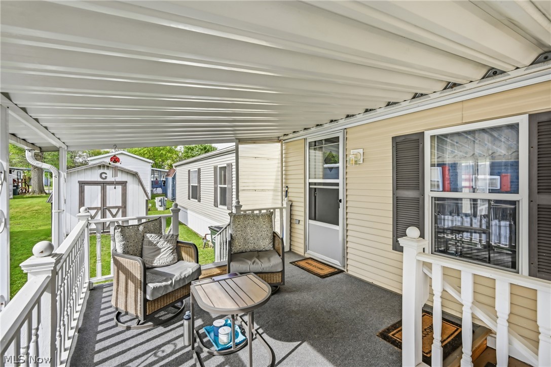 18 Oakwood Drive Beloit OH 44609