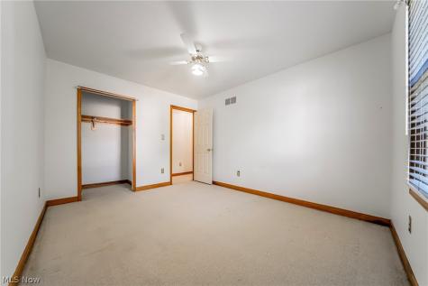 1211 Big Falls Avenue Akron OH 44310