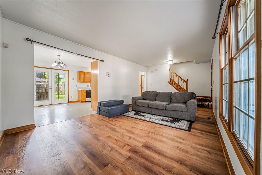 1211 Big Falls Avenue Akron OH 44310
