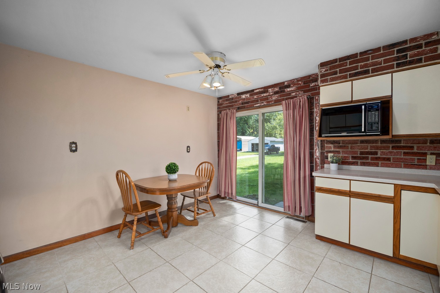 14931 Drake Road Strongsville OH 44136