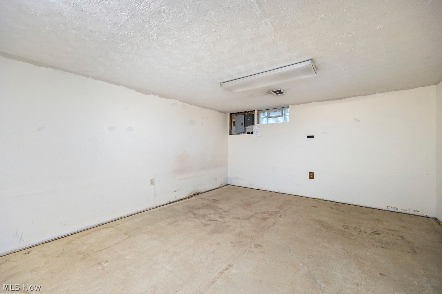 14931 Drake Road Strongsville OH 44136