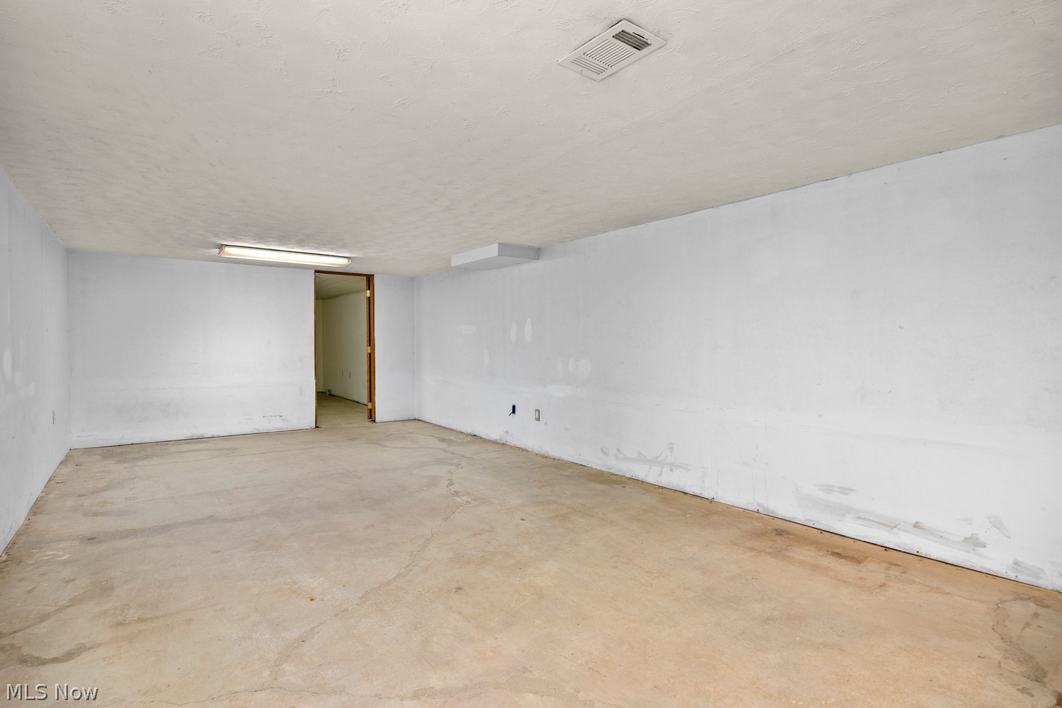 14931 Drake Road Strongsville OH 44136