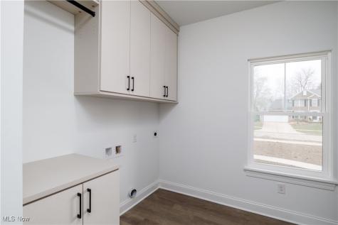 S/l 63 Old Mill Place Sandusky OH 44870