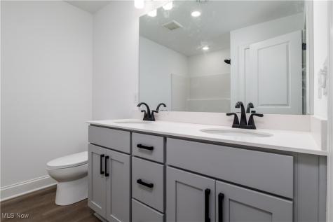 S/l 63 Old Mill Place Sandusky OH 44870