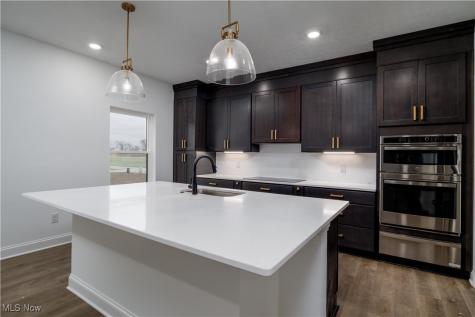 S/l 63 Old Mill Place Sandusky OH 44870