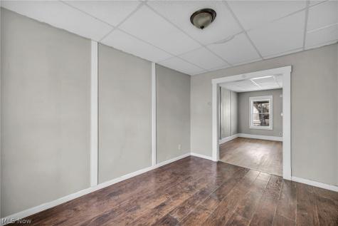 2917 Apple Avenue Lorain OH 44055