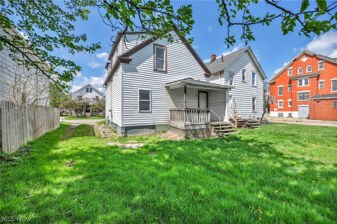 2917 Apple Avenue Lorain OH 44055