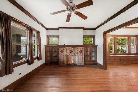 9629 Sladden Avenue Garfield Heights OH 44125