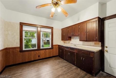 9629 Sladden Avenue Garfield Heights OH 44125