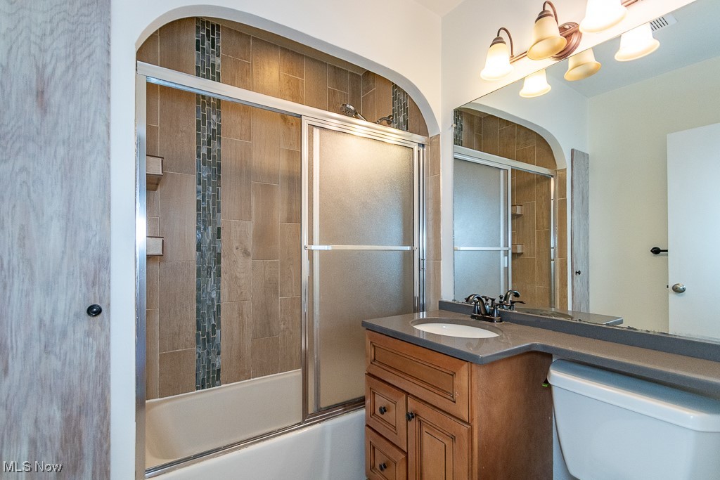 5205 Lynd Avenue Lyndhurst OH 44124