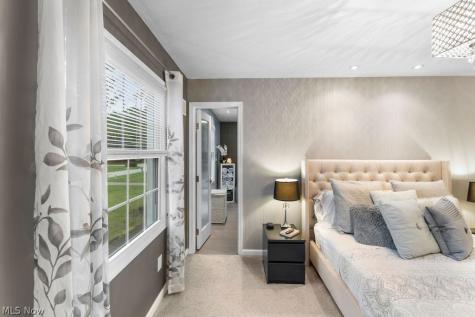 578 Martinique Circle Stow OH 44224