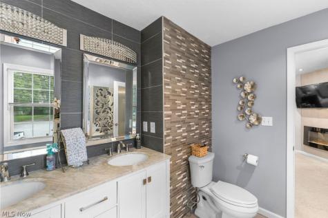 578 Martinique Circle Stow OH 44224