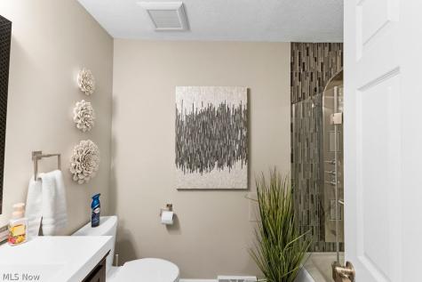 578 Martinique Circle Stow OH 44224