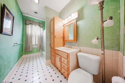 284 N Kennebec Avenue Mcconnelsville OH 43756