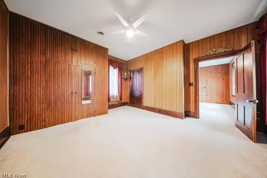 284 N Kennebec Avenue Mcconnelsville OH 43756
