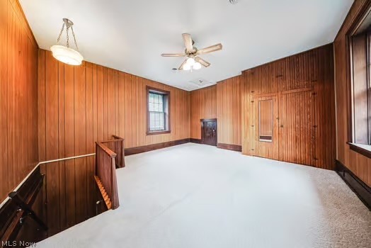 284 N Kennebec Avenue Mcconnelsville OH 43756