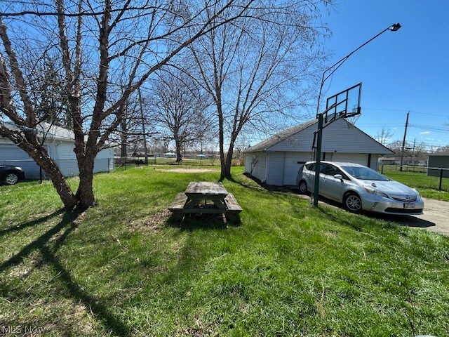 11821 Ronald Drive Parma OH 44130