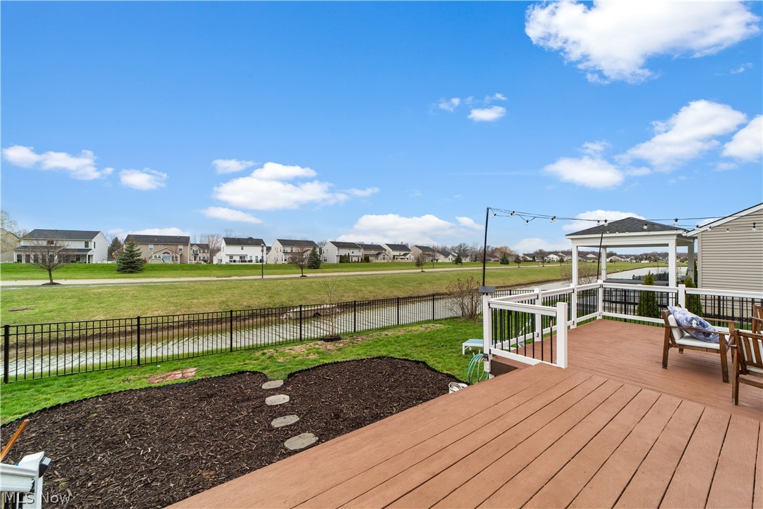6120 Greenview Trail North Ridgeville OH 44039