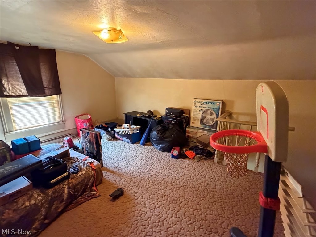 404 Beaver Avenue NE New Philadelphia OH 44663
