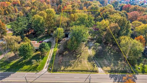220 W Steels Corners Road Cuyahoga Falls OH 44223