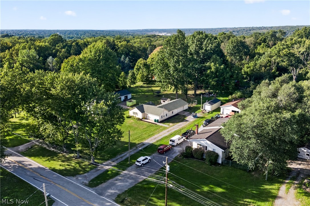 4646 Kennedy Road Lowellville OH 44436