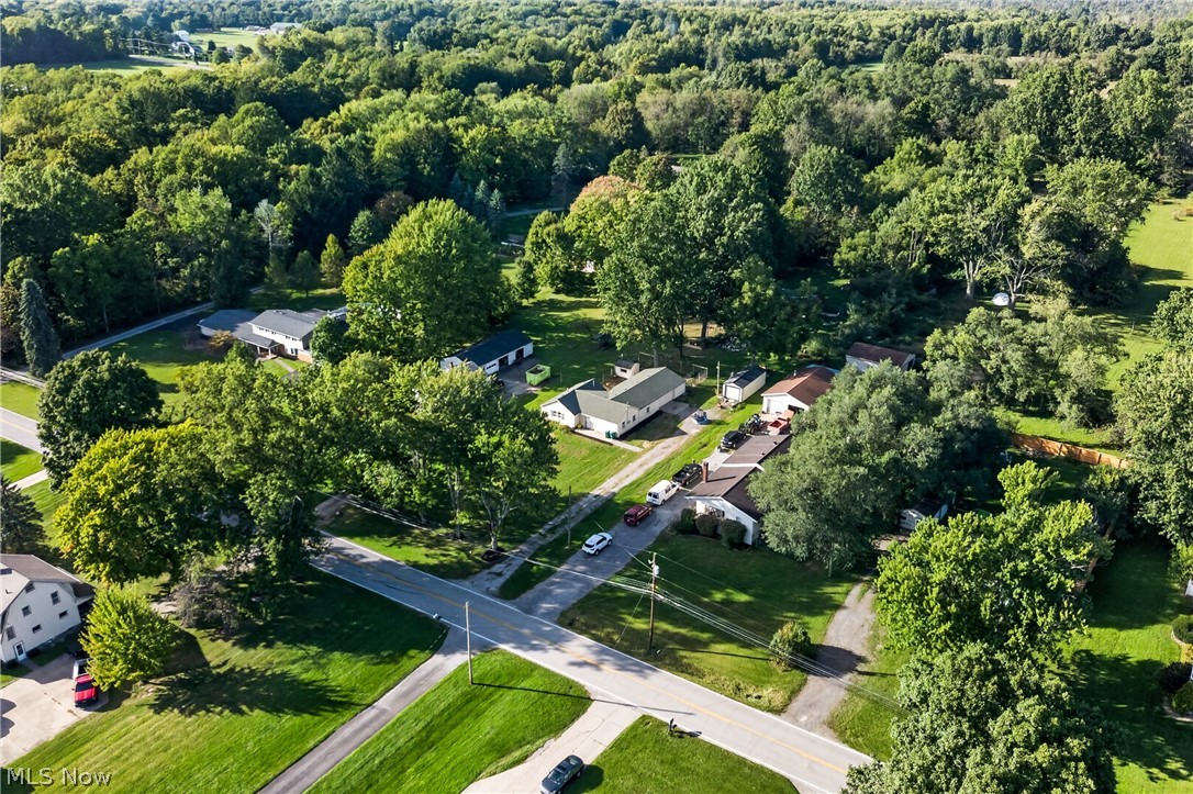 4646 Kennedy Road Lowellville OH 44436