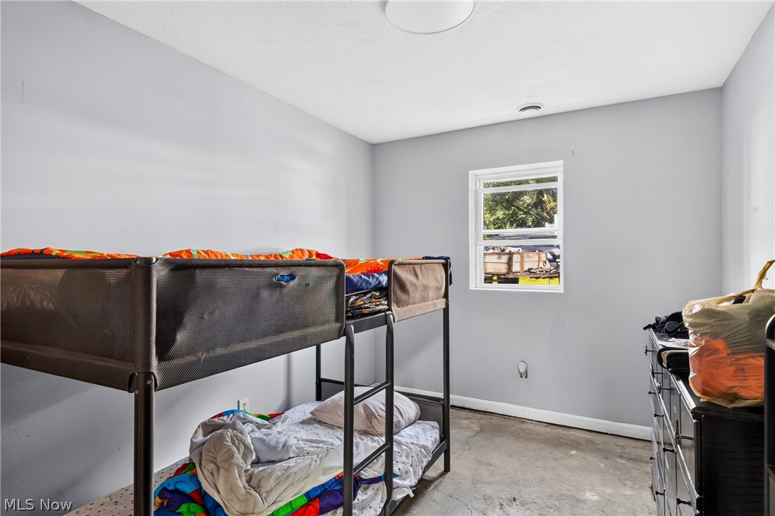 4646 Kennedy Road Lowellville OH 44436