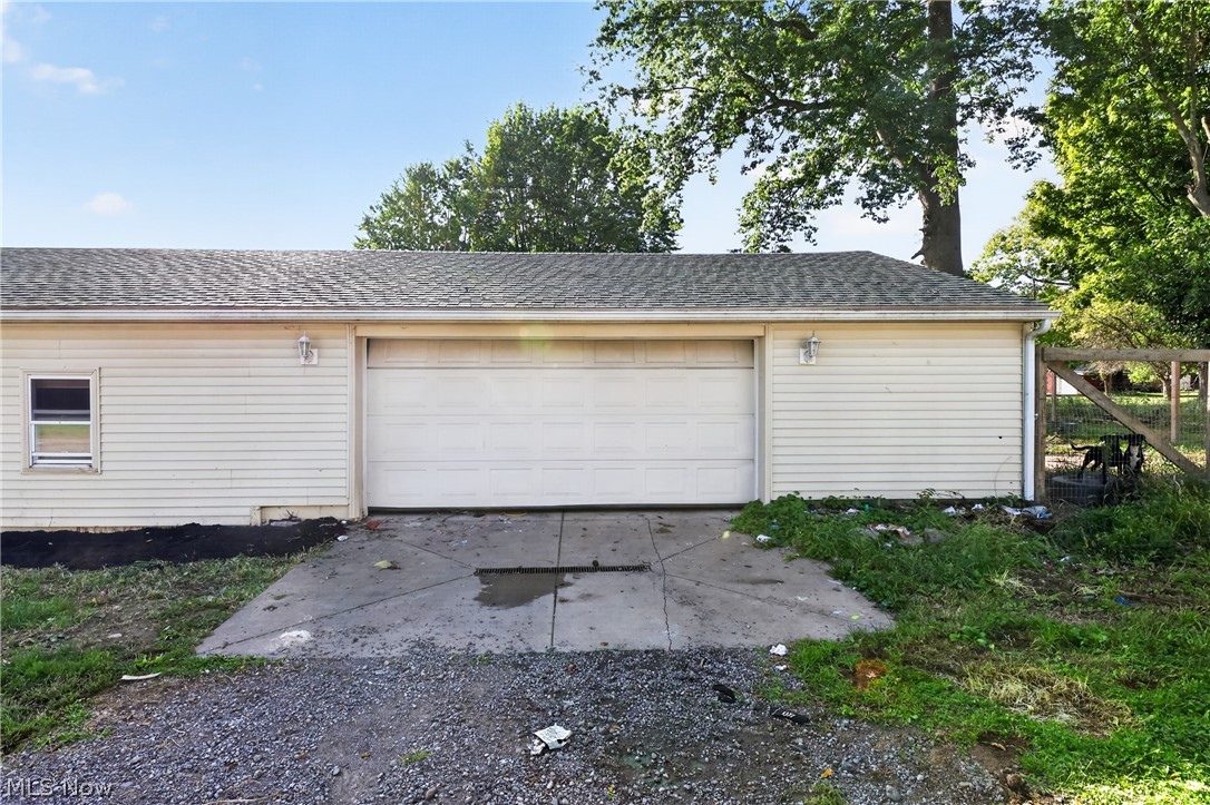 4646 Kennedy Road Lowellville OH 44436