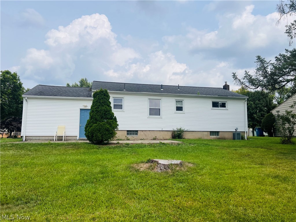 910 Gary Avenue Girard OH 44420