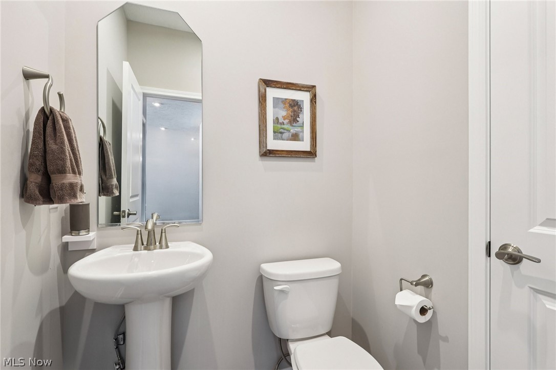 44 Benjamin Way Tallmadge OH 44278