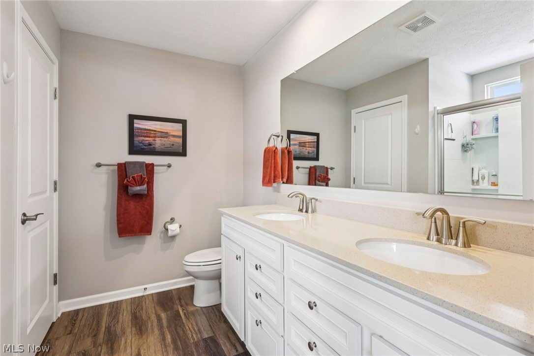 44 Benjamin Way Tallmadge OH 44278