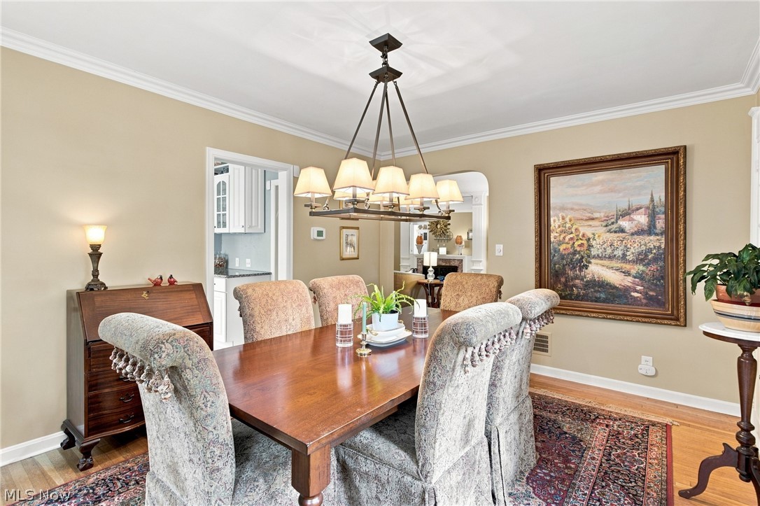 2592 Fenwick Road University Heights OH 44118