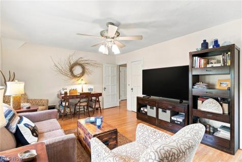 2592 Fenwick Road University Heights OH 44118