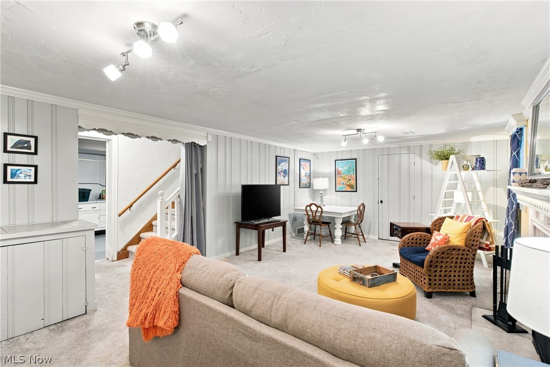 2592 Fenwick Road University Heights OH 44118