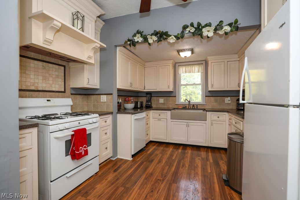 526 N Freedom Street Ravenna OH 44266