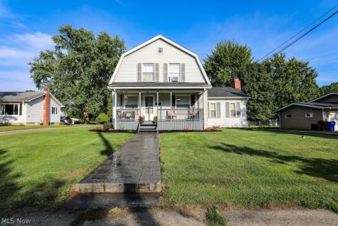 526 N Freedom Street Ravenna OH 44266