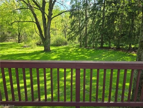 1702 Bears Den Road Youngstown OH 44511