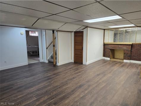 1702 Bears Den Road Youngstown OH 44511