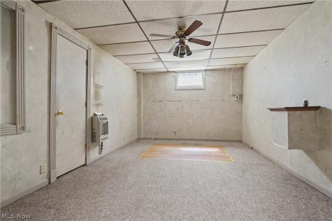 2053 Walker Mill Road Youngstown OH 44514