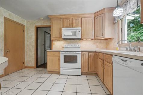 2053 Walker Mill Road Youngstown OH 44514