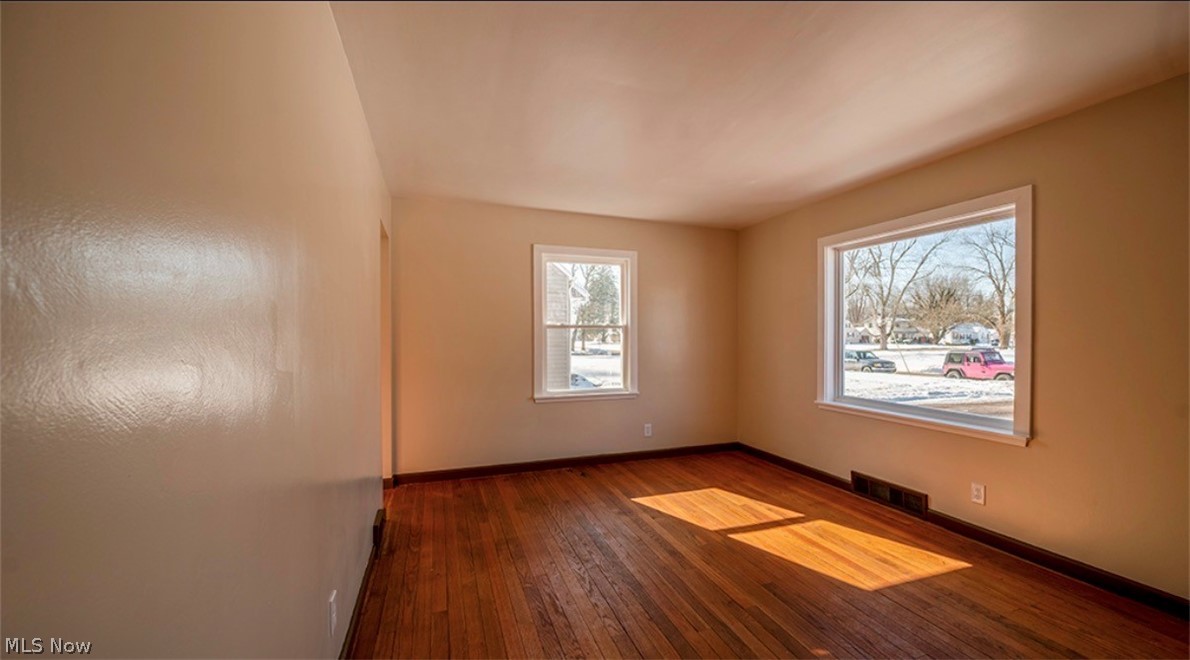 2134 Estabrook Avenue NW Warren OH 44485