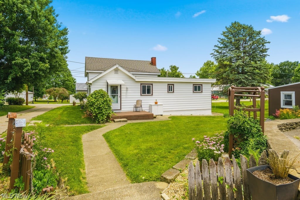 545 6th Street Carrollton OH 44615