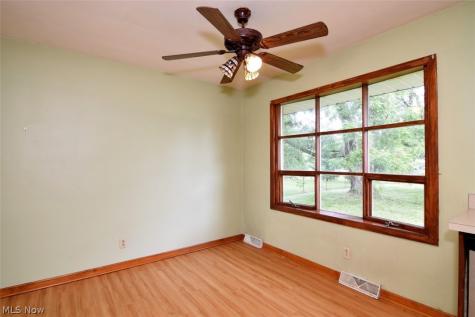 235 Lowrie Boulevard Northfield OH 44067