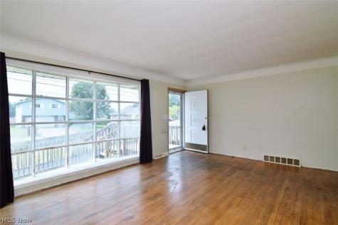 235 Lowrie Boulevard Northfield OH 44067