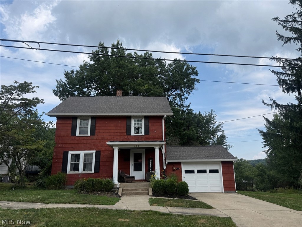 744 Franklin Road NE Massillon OH 44646